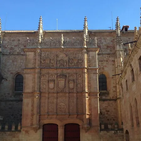 Appartamento Central Salamanca Apartment *