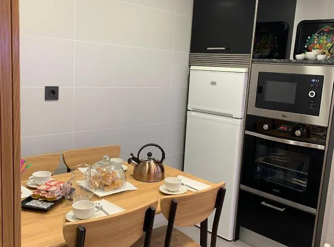 Central Salamanca Apartment דירה *