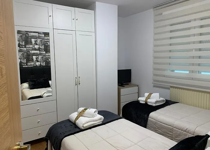 Central Salamanca Apartment דירה